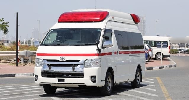 TOYOTA HIACE VAN