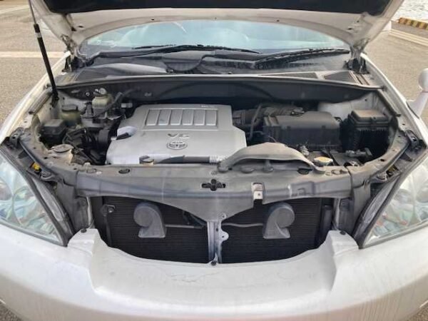 Toyota Harrier - Image 8