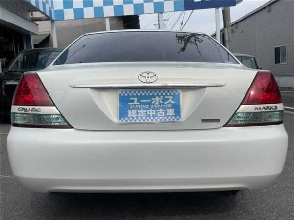 Toyota Mark 2 - Image 7