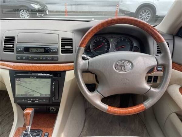 Toyota Mark 2 - Image 12