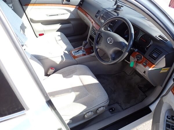 Toyota Mark 2 - Image 2