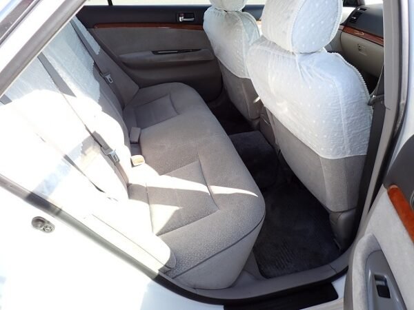 Toyota Mark 2 - Image 4