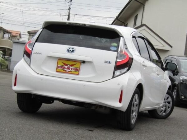 Toyota Aqua - Image 5