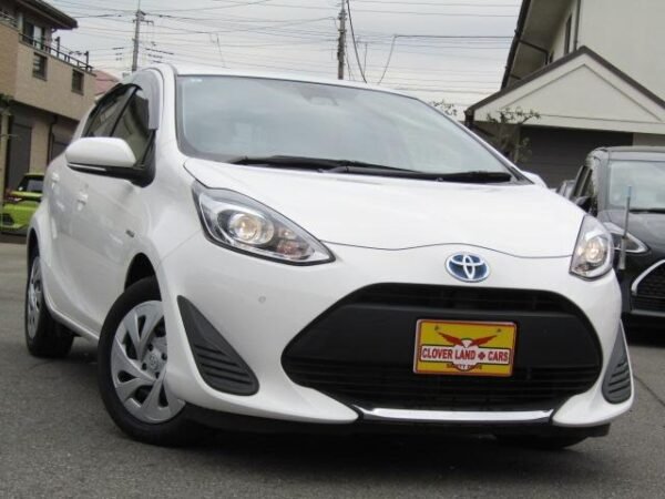 Toyota Aqua - Image 13