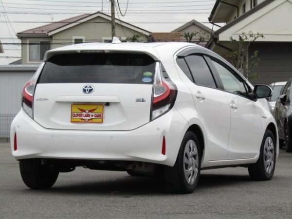 Toyota Aqua - Image 14