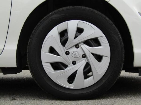 Toyota Aqua - Image 15