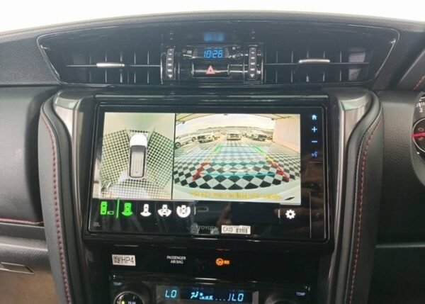 Toyota Fortuner - Image 5