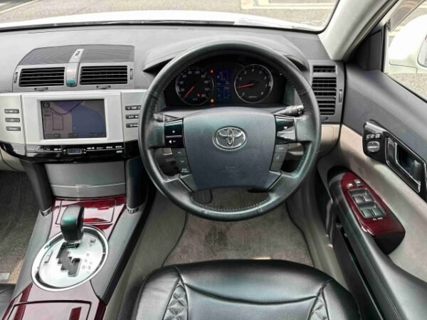Toyota Mark X - Image 6