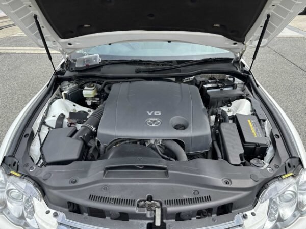 Toyota Mark X - Image 10