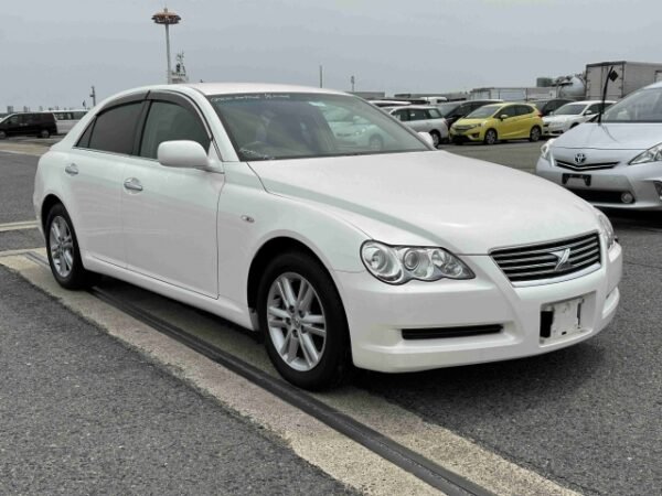 Toyota Mark X - Image 4